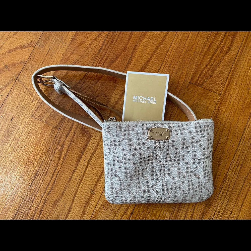 Micheal Kors Fanny Pack